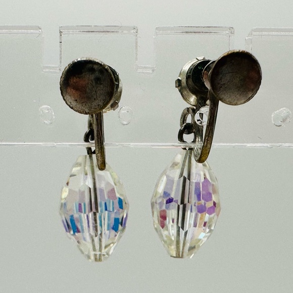 Vintage Mid Century AB Earrings Screw Back Drop Dangle Bling Sparkly Wedding - Picture 4 of 7